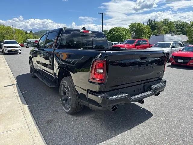 2026 Ram 1500 Express Crew Cab 4x4 5'7" Box