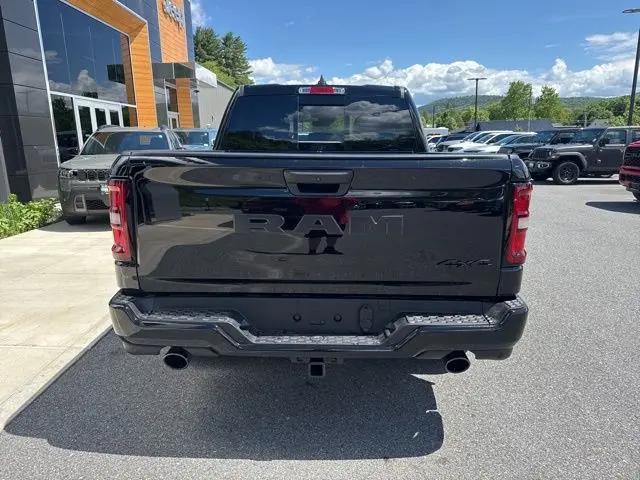 2026 Ram 1500 Express Crew Cab 4x4 5'7" Box