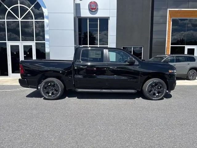 2026 Ram 1500 Express Crew Cab 4x4 5'7" Box