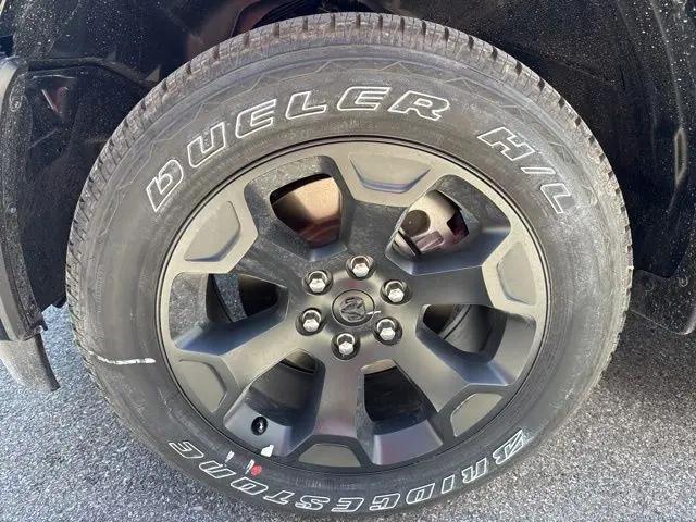 2026 Ram 1500 Express Crew Cab 4x4 5'7" Box
