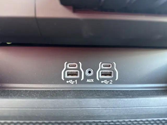 2026 Ram 1500 Express Crew Cab 4x4 5'7" Box