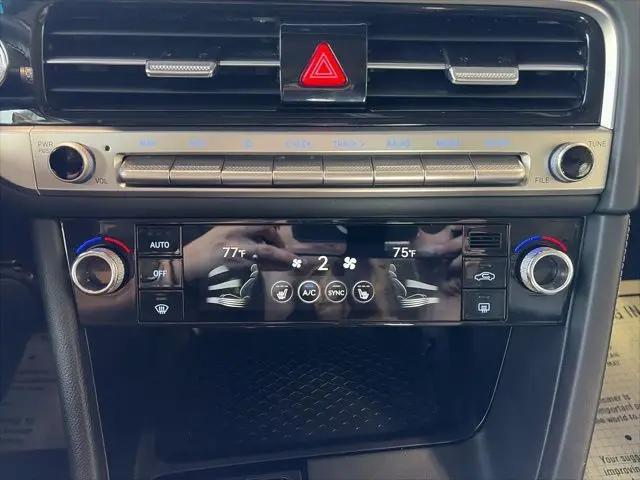 2025 Genesis G70 2.5T RWD