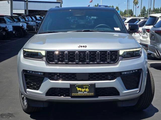 2026 Jeep Grand Cherokee GRAND CHEROKEE SUMMIT 4X4 2026 Jeep Grand Cherokee GRAND CHEROKEE SUMMIT 4X4