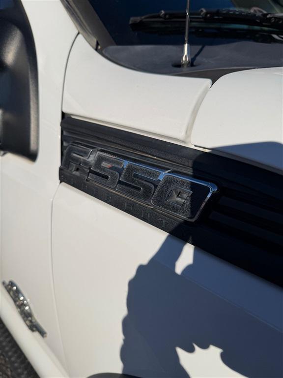 2013 Ford F-550 XL