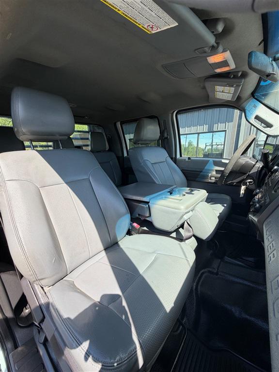 2013 Ford F-550 XL