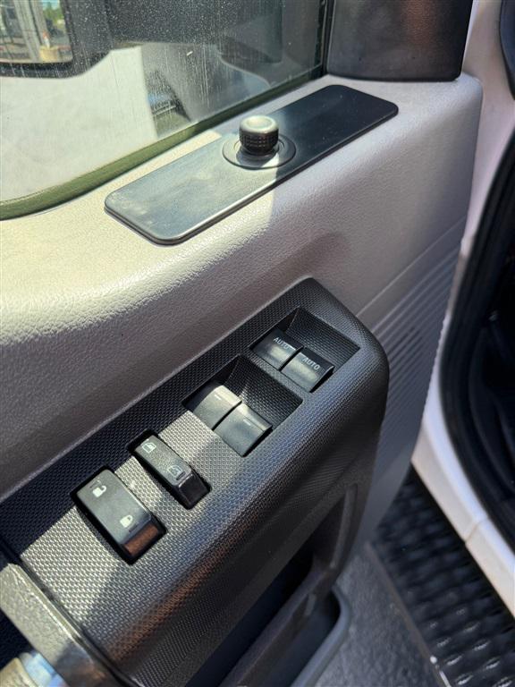 2013 Ford F-550 XL