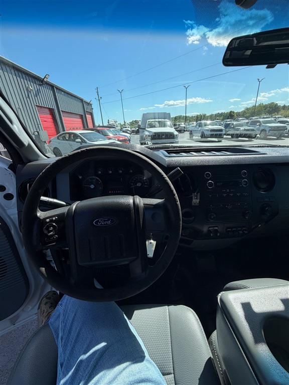 2013 Ford F-550 XL