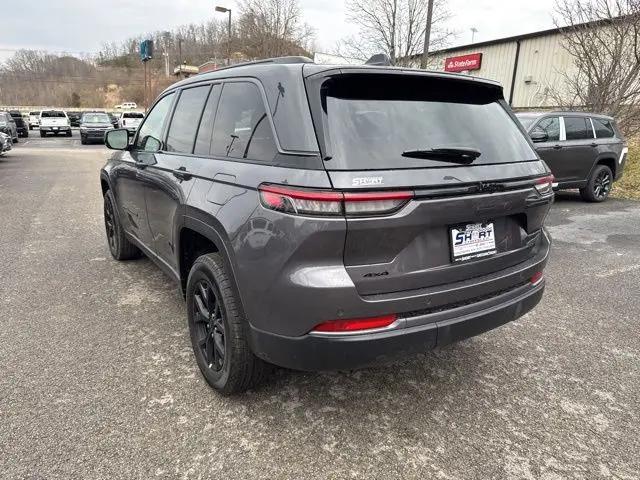 2026 Jeep Grand Cherokee Altitude 4x4
