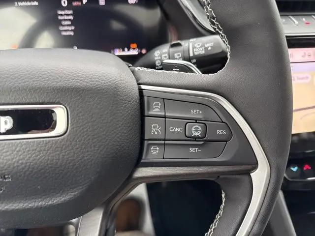 2026 Jeep Grand Cherokee Altitude 4x4