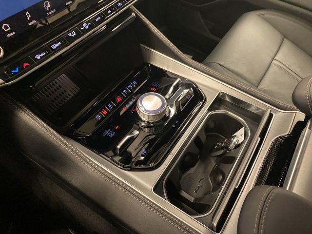 2026 Jeep Grand Wagoneer Upland