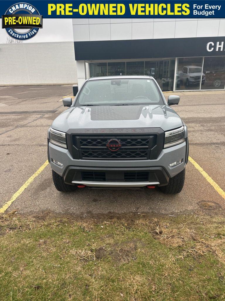 2023 Nissan Frontier PRO-4X Crew Cab 4WD