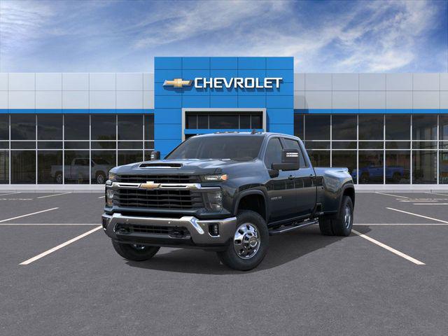 2026 Chevrolet Silverado 3500HD Crew Cab, Long Bed, LT Dual Rear Wheel, RWD