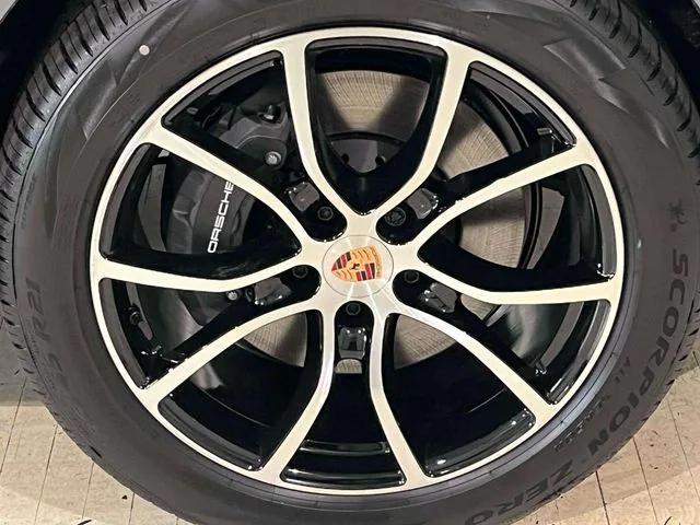 2026 Porsche Cayenne Unknown