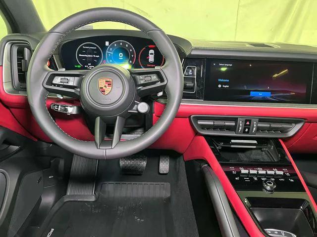 2026 Porsche Cayenne Unknown