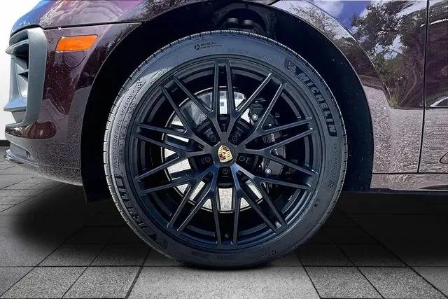 2024 Porsche Macan GTS