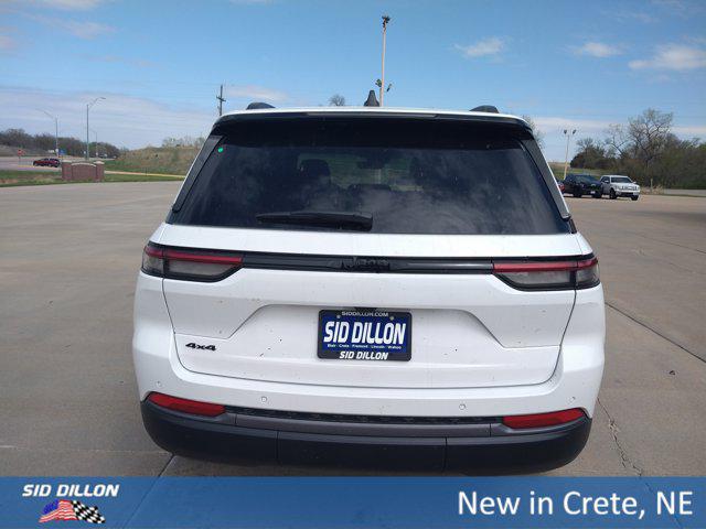 2026 Jeep Grand Cherokee Altitude 4x4