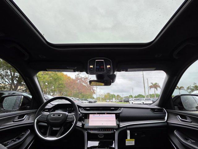 2026 Jeep Grand Cherokee Limited 4x2