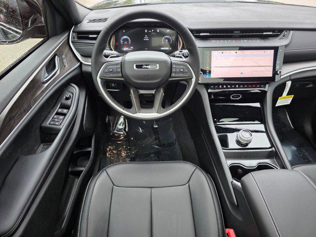 2026 Jeep Grand Cherokee Limited 4x2