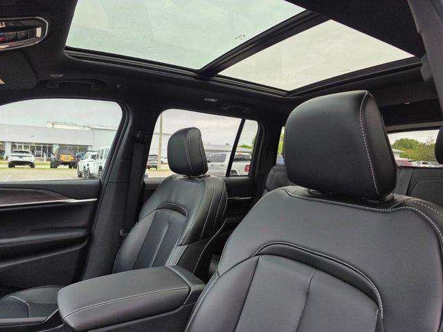 2026 Jeep Grand Cherokee Limited 4x2