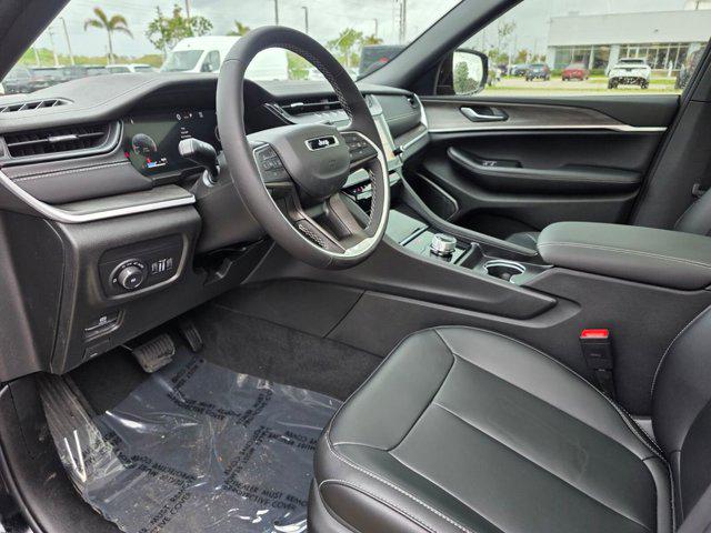 2026 Jeep Grand Cherokee Limited 4x2