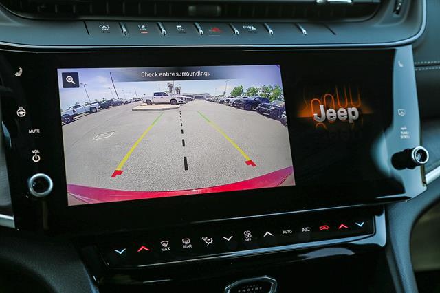 2026 Jeep Grand Cherokee Altitude 4x4