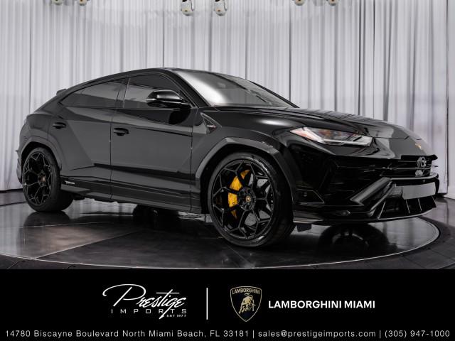 /2024 Lamborghini Urus