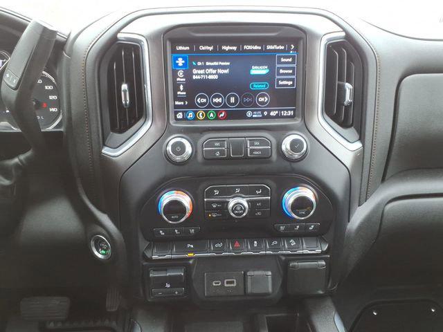 2022 GMC Sierra 3500HD 4WD Crew Cab Standard Bed AT4