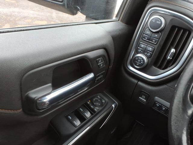 2022 GMC Sierra 3500HD 4WD Crew Cab Standard Bed AT4