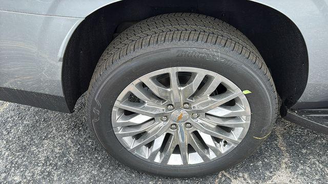 2026 Chevrolet Suburban LS, RWD