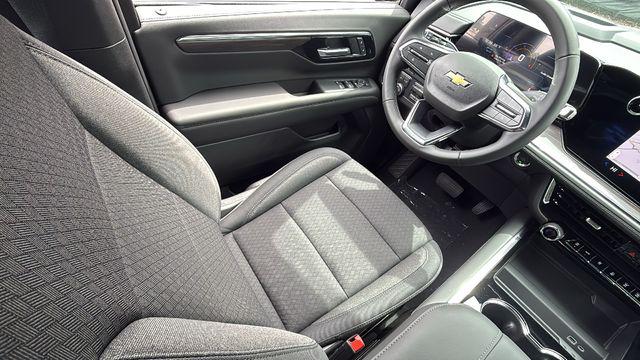 2026 Chevrolet Suburban LS, RWD