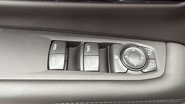 2026 Chevrolet Suburban LS, RWD