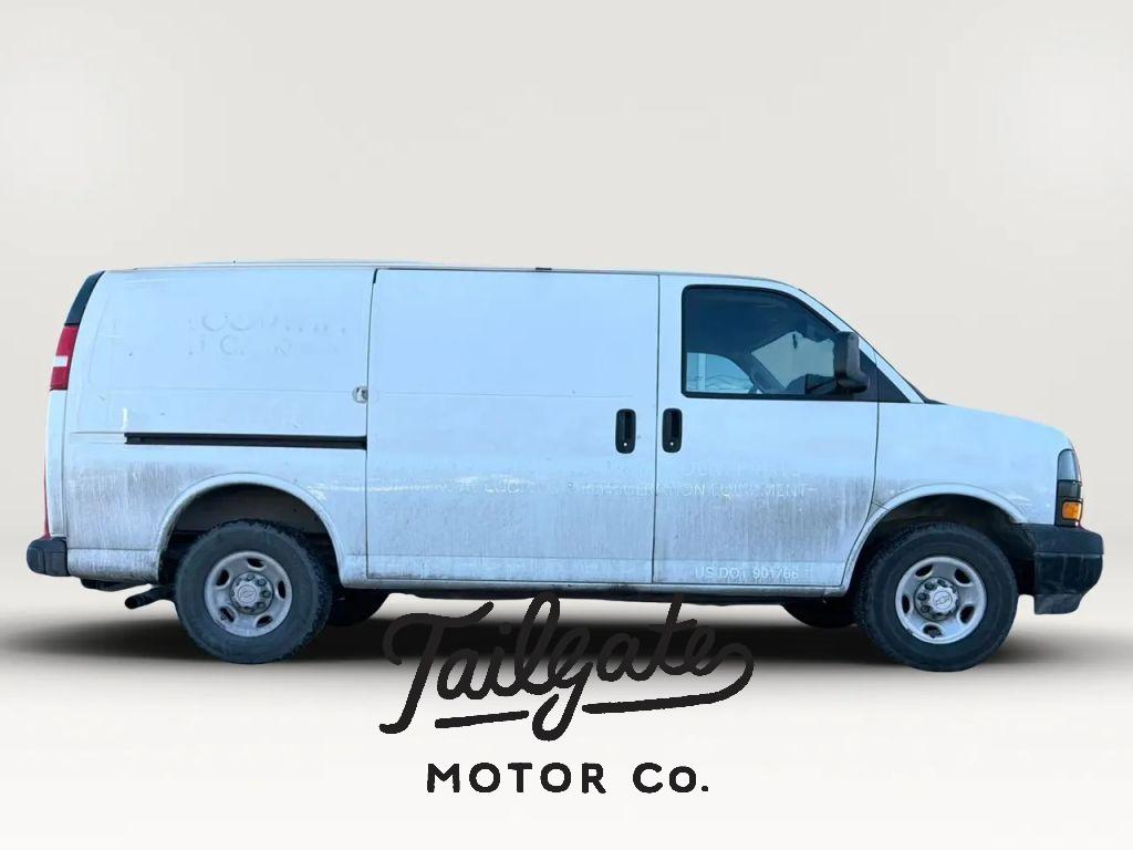 2021 Chevrolet Express 2500 Work Van HD's photo