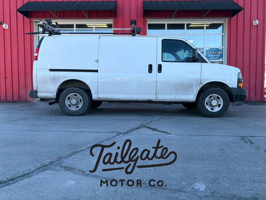 2021 Chevrolet Express 2500 Work Van HD's photo