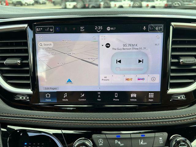 2026 Chrysler Pacifica Pinnacle AWD