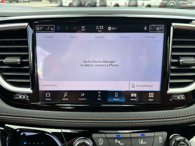 2026 Chrysler Pacifica Pinnacle AWD