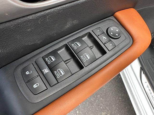2026 Chrysler Pacifica Pinnacle AWD