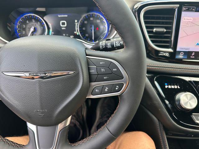 2026 Chrysler Pacifica Pinnacle AWD