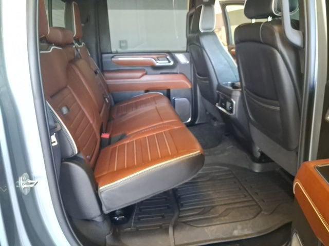 2024 GMC Sierra 3500HD 4WD Crew Cab Long Bed Denali Ultimate