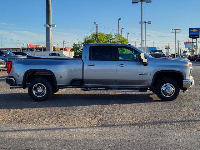 2026 Chevrolet Silverado 3500HD Crew Cab, Long Bed, LT Dual Rear Wheel, RWD