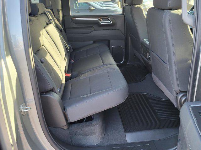 2026 Chevrolet Silverado 3500HD Crew Cab, Long Bed, LT Dual Rear Wheel, RWD