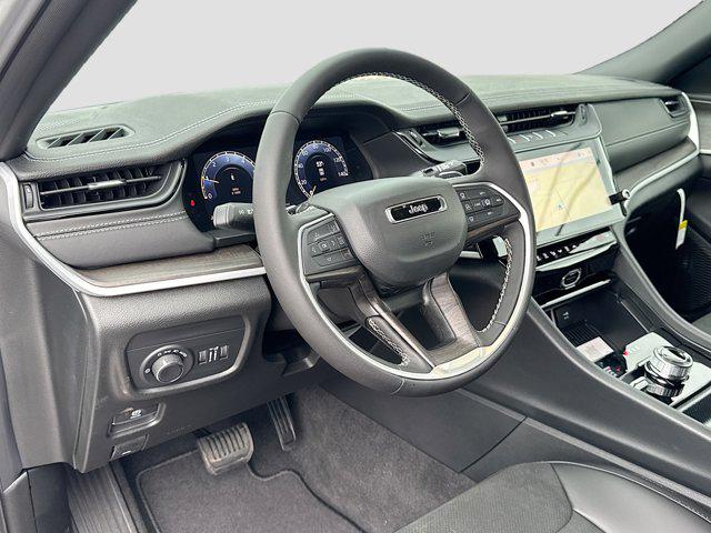 2026 Jeep Grand Cherokee L Altitude 4x4