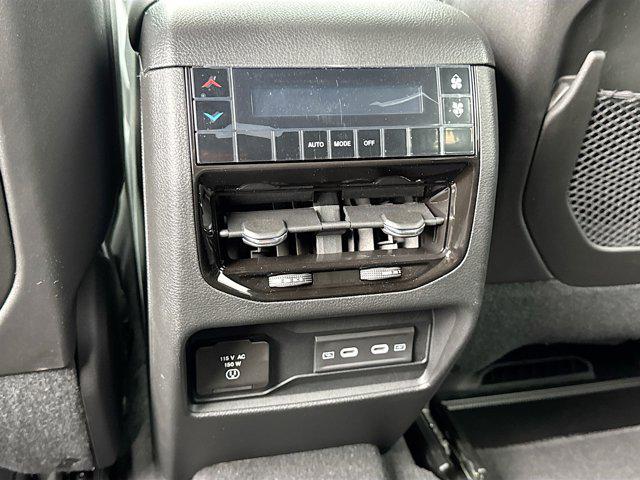 2026 Jeep Grand Cherokee L Altitude 4x4