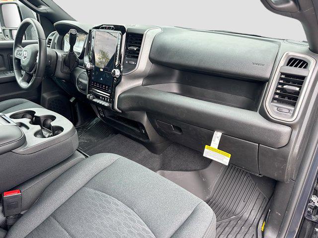 2026 Ram 2500 Black Express Crew Cab 4x4 6'4" Box
