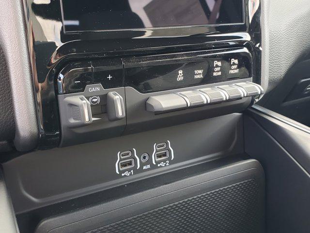 2026 Ram 2500 Big Horn Crew Cab 4x4 6'4" Box