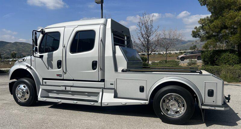 2025 Freightliner Lh5 SPORTCHASSIS