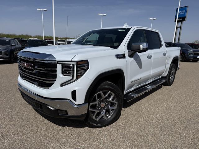 2026 GMC Sierra 1500 Crew Cab, Short Bed, SLT, 4WD
