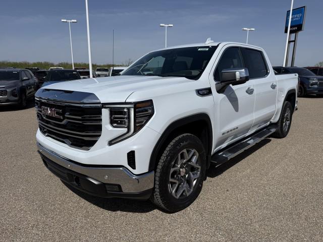 2026 GMC Sierra 1500 Crew Cab, Short Bed, SLT, 4WD