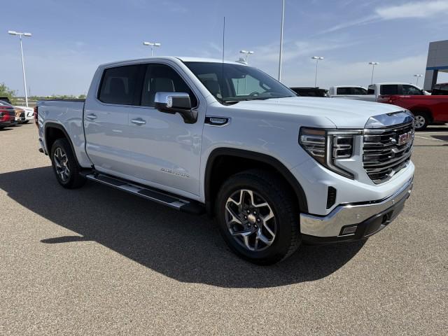 2026 GMC Sierra 1500 Crew Cab, Short Bed, SLT, 4WD
