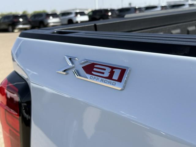 2026 GMC Sierra 1500 Crew Cab, Short Bed, SLT, 4WD