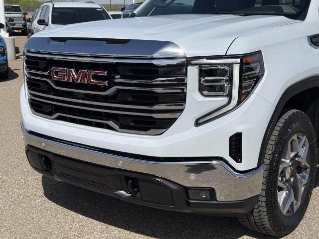 2026 GMC Sierra 1500 Crew Cab, Short Bed, SLT, 4WD